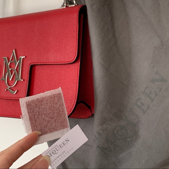 Authentic Alexander McQueen Leather Chain AMQ Bag - Picture 8 of 16